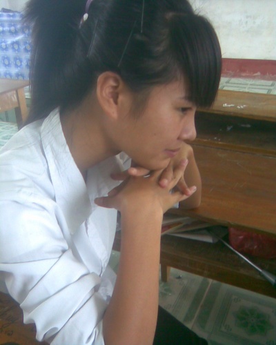 Hot girl 12a Thpt ta uyen (2011-2014)